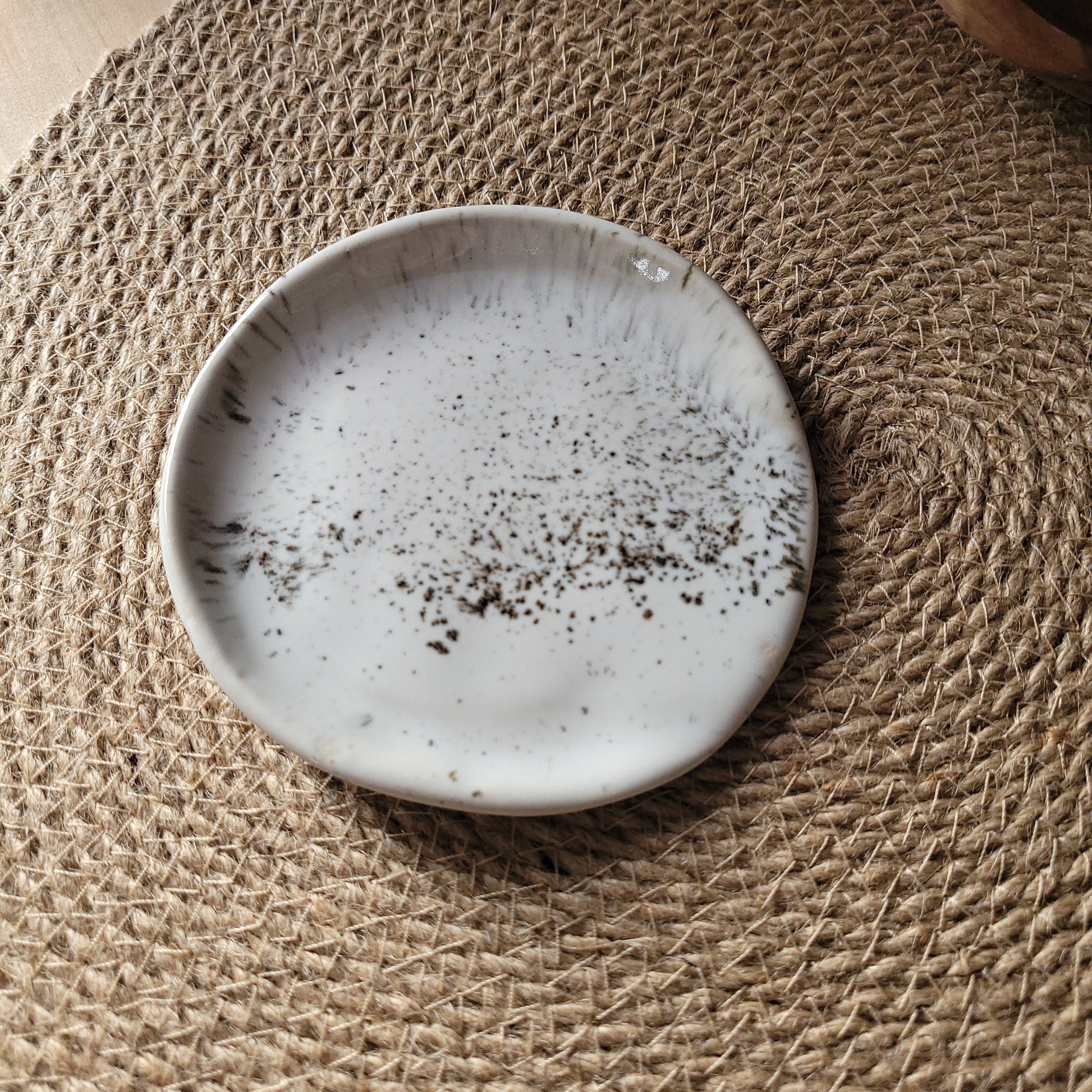 Makes a thoughtful and appreciated gift for anyone who loves to cook.
