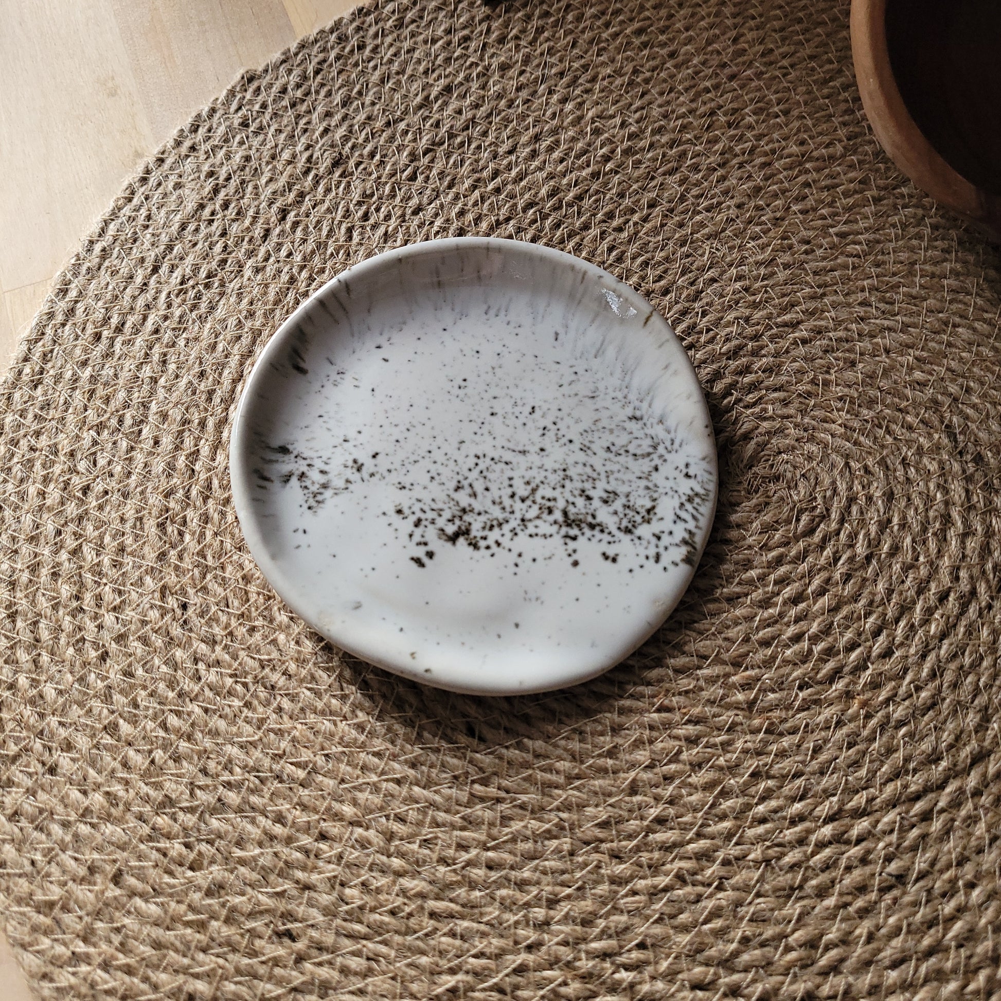 Made from high-quality materials, this spoon rest is sure to last for years.