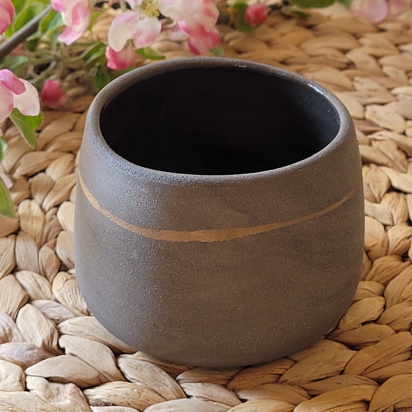 Gray mug with gold detail. Made in ceramic studio Jogita Art Studio.