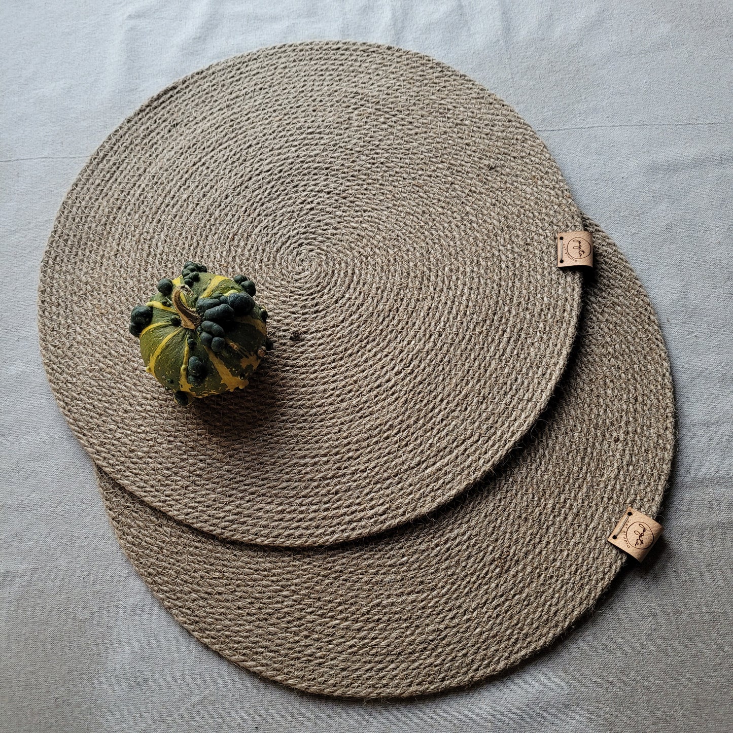 Tischsets aus natürlicher Jute – dekorative Tischsets für die Bauernhausdekoration (1, 2er-Set, 4er-Set)