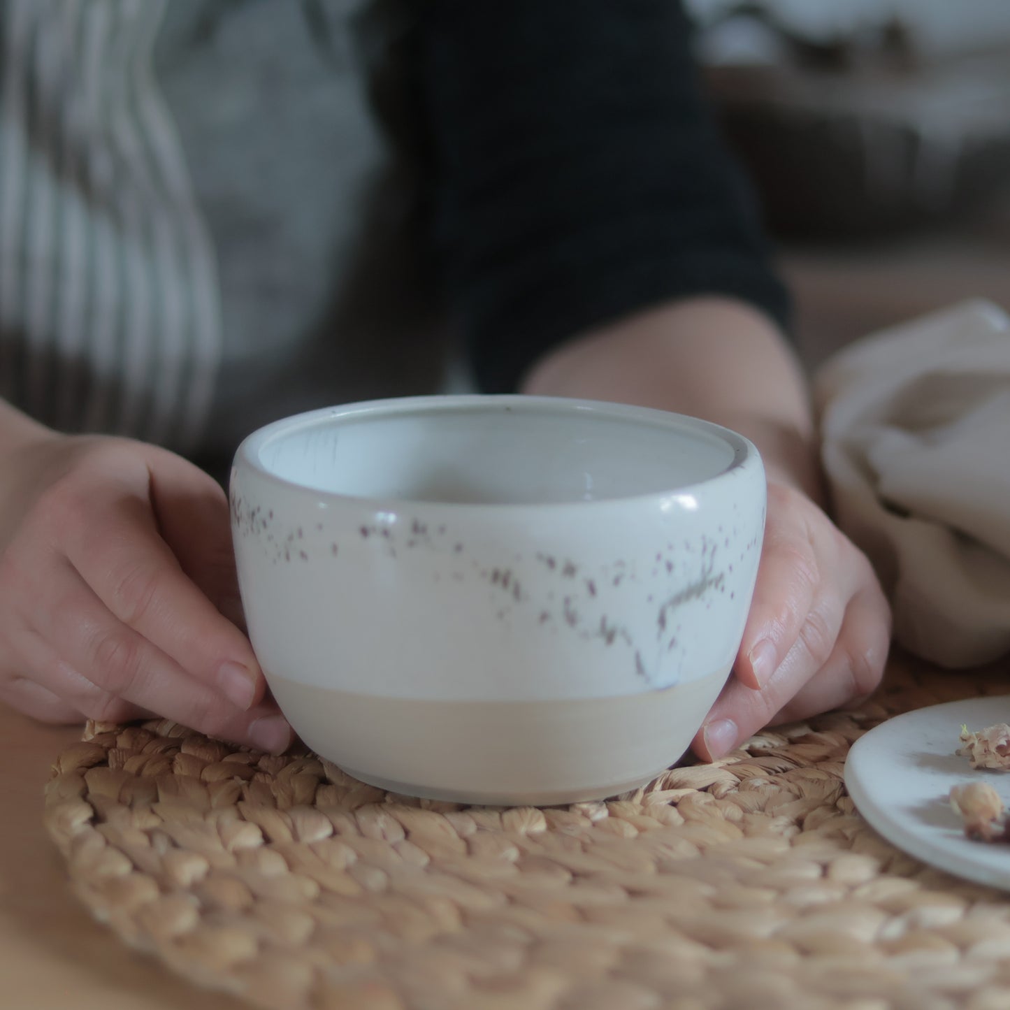 Bol en Grès Tacheté, Bol à Soupe Céramique Fait Main (15cm)