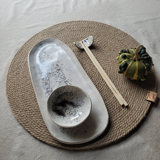 Ensemble de sushi en céramique fait à la main :rehaussez votre salle à manger avec l'élégance japonaise