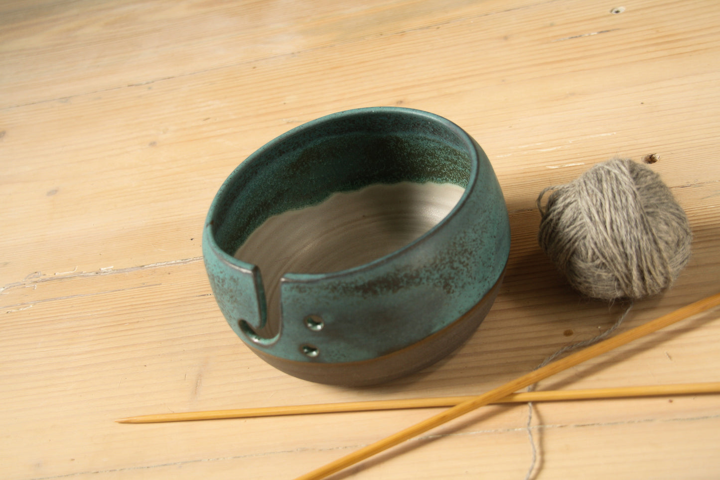 Knitting Accessory - Ceramic Yarn Keeper