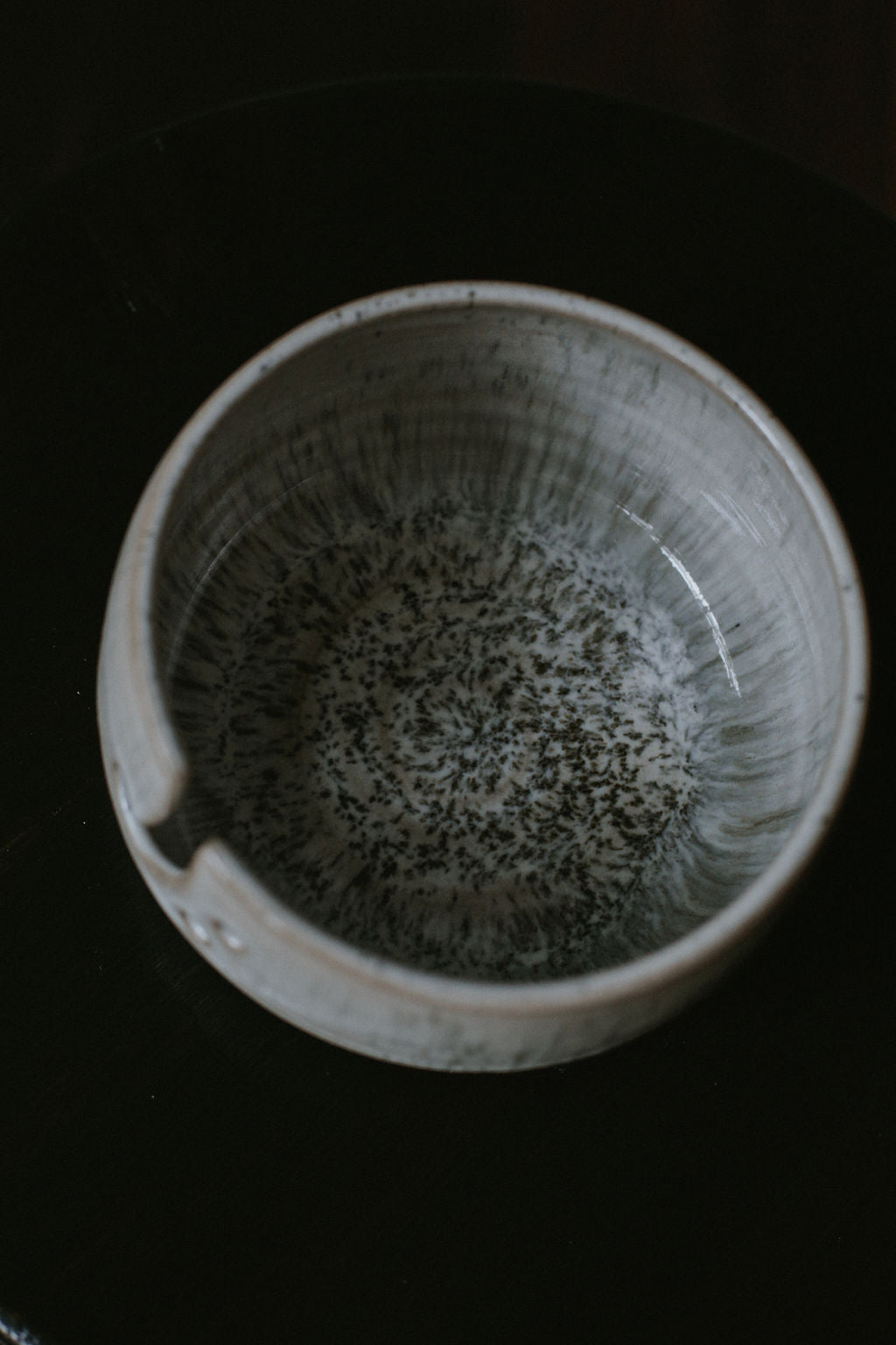 Handmade Ceramic Yarn Bowl | Stoneware Anthracite Gray | Glazed with Beige White and Black Speckles